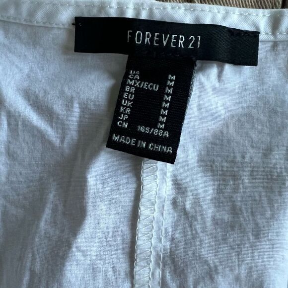 F21 Peasant Top - Picture 3 of 3